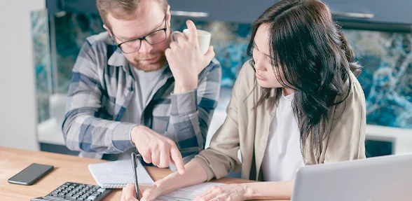 Deudas con la Comunidad
