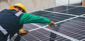Instalación de energía solar térmica para ACS en viviendas y comunidades de vecinos